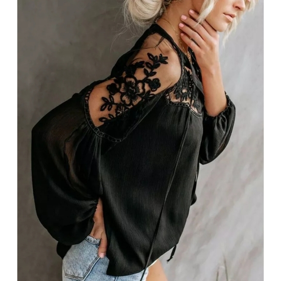 Tops - 5⭐Black boho floral lace embroidered chiffon top